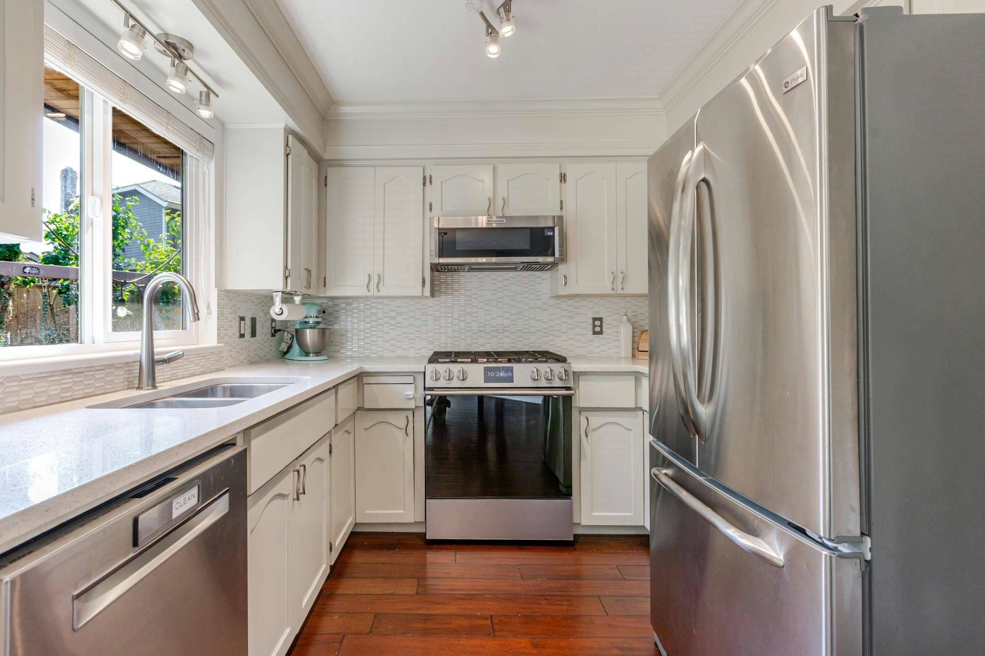16163 Brookside Grove, Surrey, BC, V4N 1S8 - 17