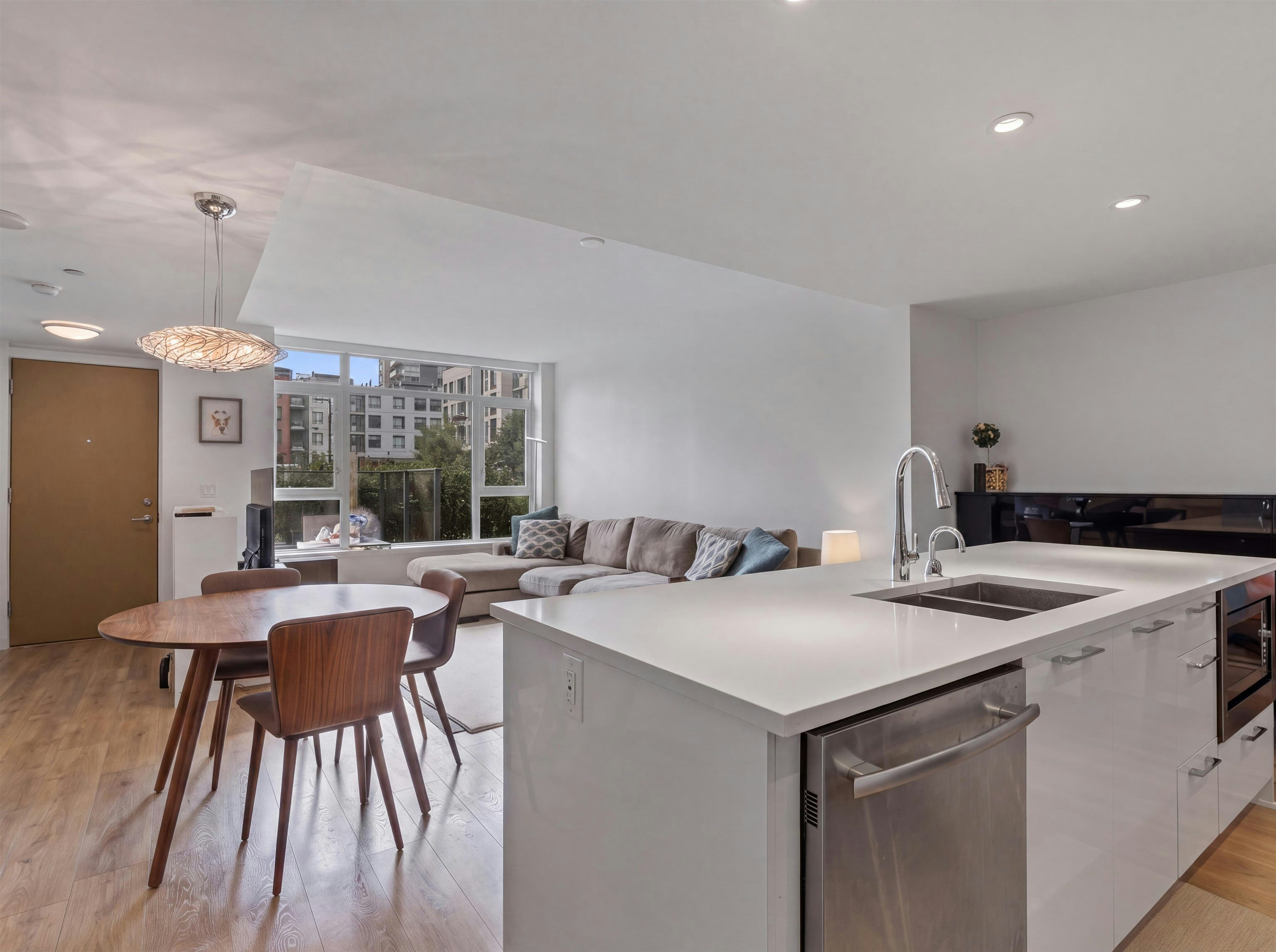 TH112-3565 Sawmill Crescent, Vancouver, BC, V5S 0E2