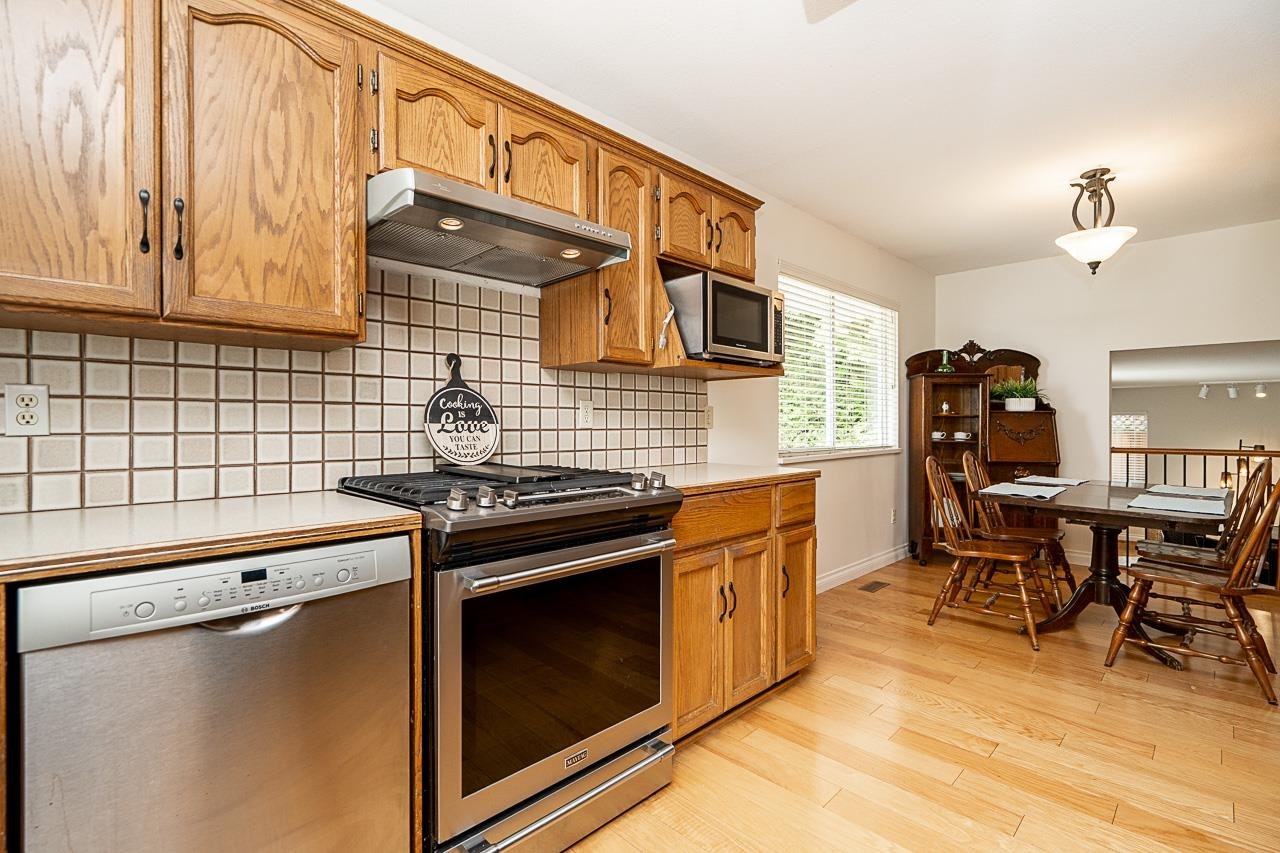 2670 Brewster Drive, Coquitlam, BC, V3B 7A4 - 13