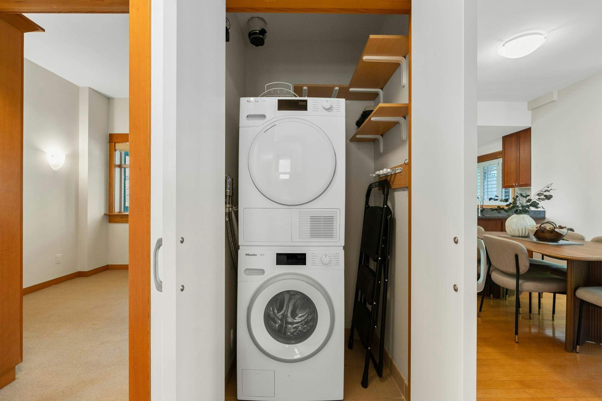 201-550 17th Street, West Vancouver, BC, V7V 3S7 - 17