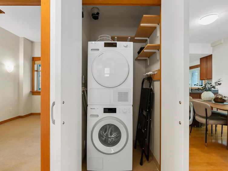 201-550 17th Street, West Vancouver, BC, V7V 3S7 - 17