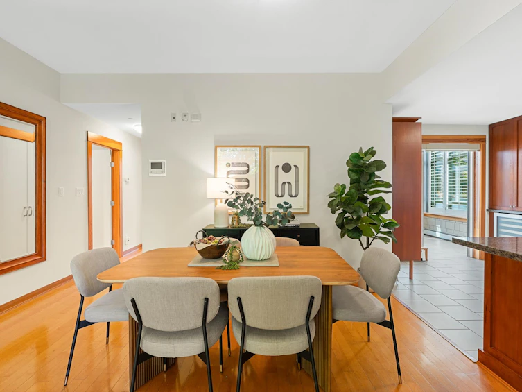 201-550 17th Street, West Vancouver, BC, V7V 3S7 - 6