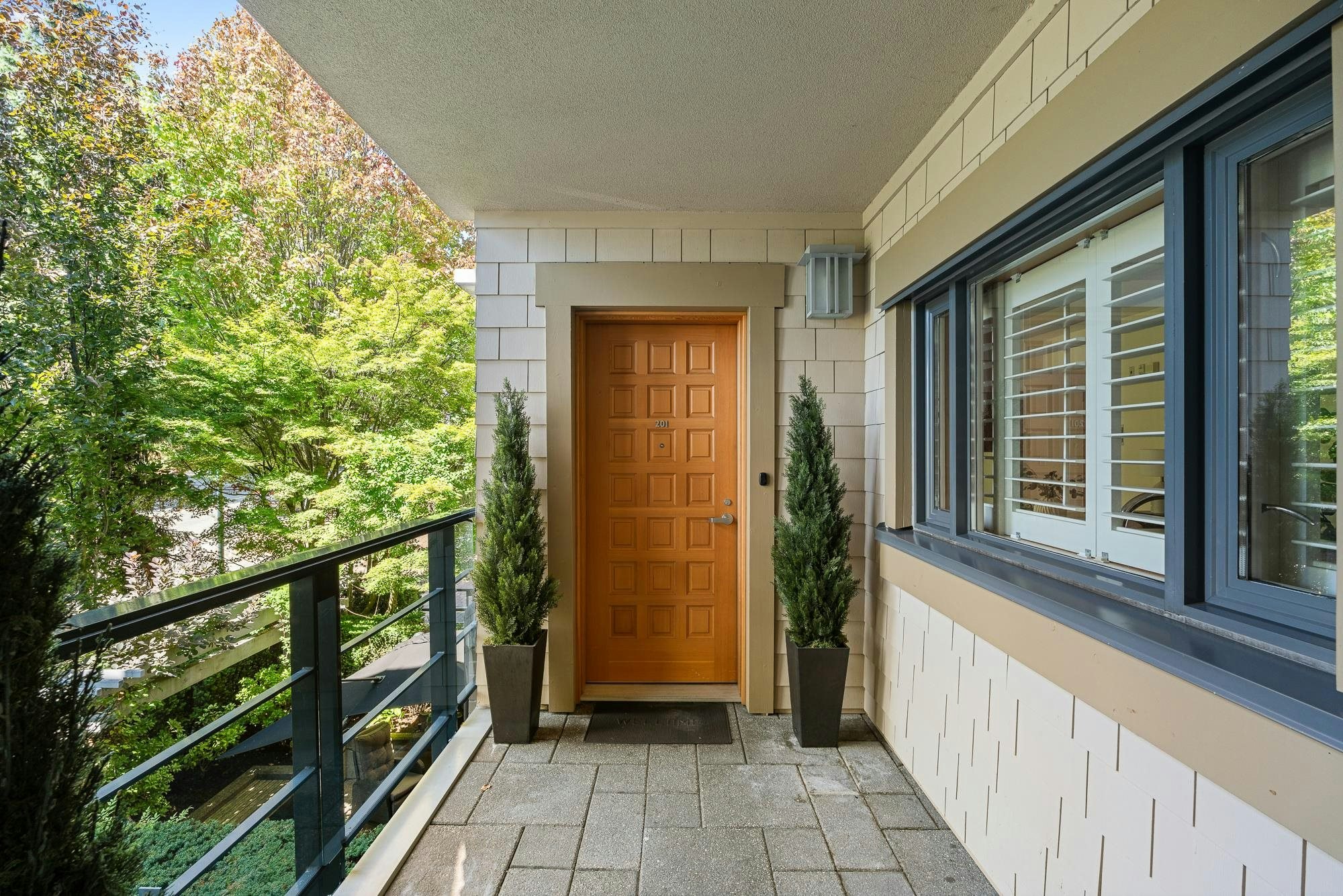 201-550 17th Street, West Vancouver, BC, V7V 3S7 - 18