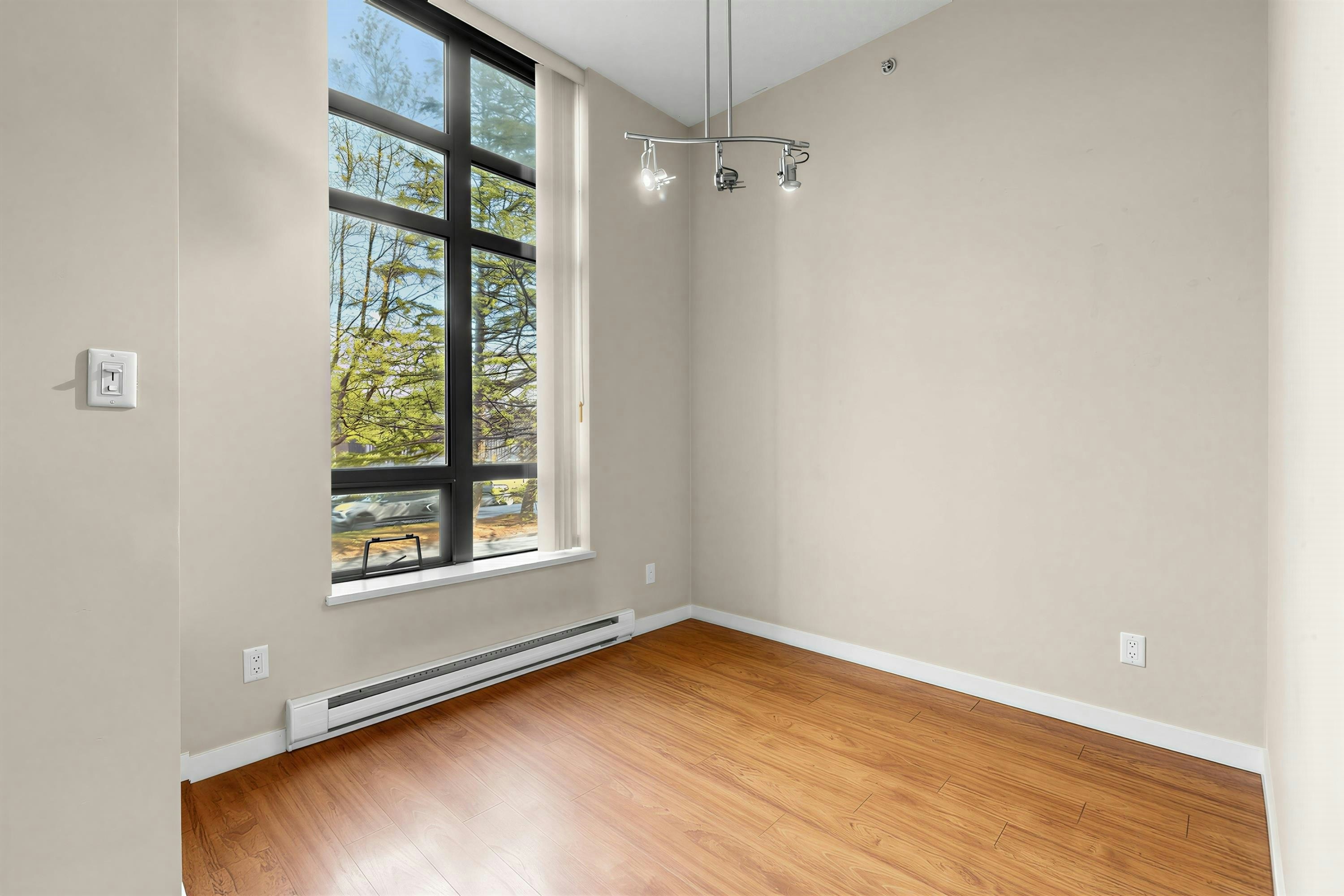 5-8160 Lansdowne Road, Richmond, BC, V6X 0A9 - 4