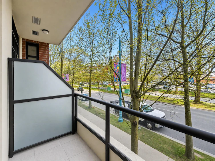5-8160 Lansdowne Road, Richmond, BC, V6X 0A9 - 8
