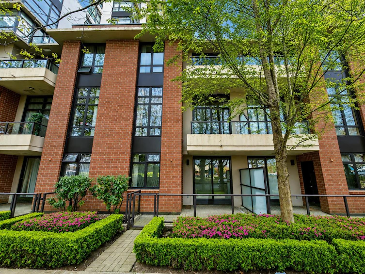 5-8160 Lansdowne Road, Richmond, BC, V6X 0A9