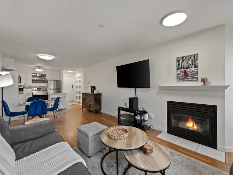 202-5765 Glover Road, Langley, BC, V3A 8M8 - 16