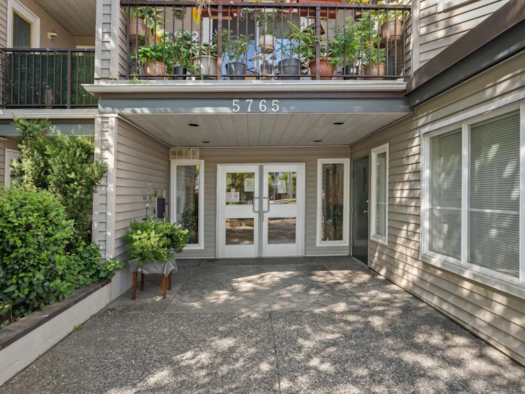 202-5765 Glover Road, Langley, BC, V3A 8M8 - 33