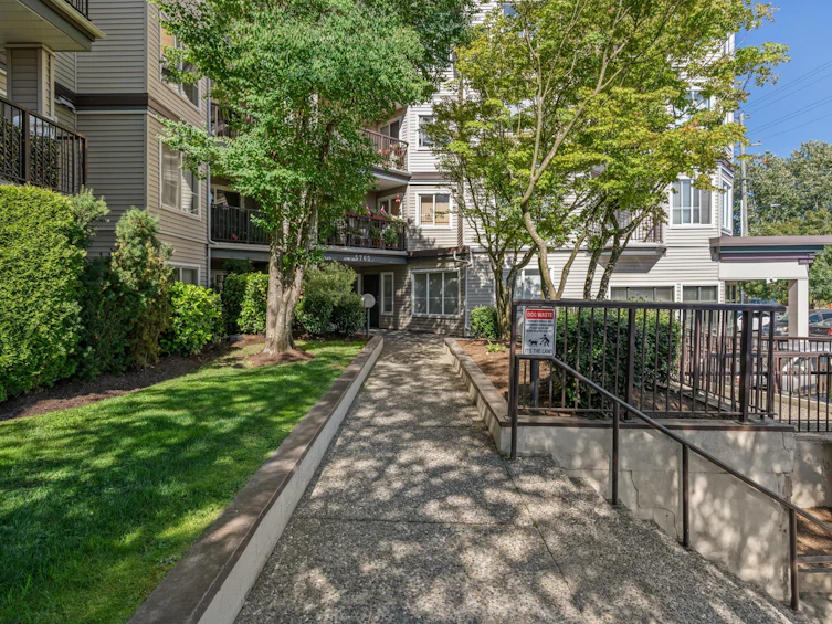202-5765 Glover Road, Langley, BC, V3A 8M8 - 35