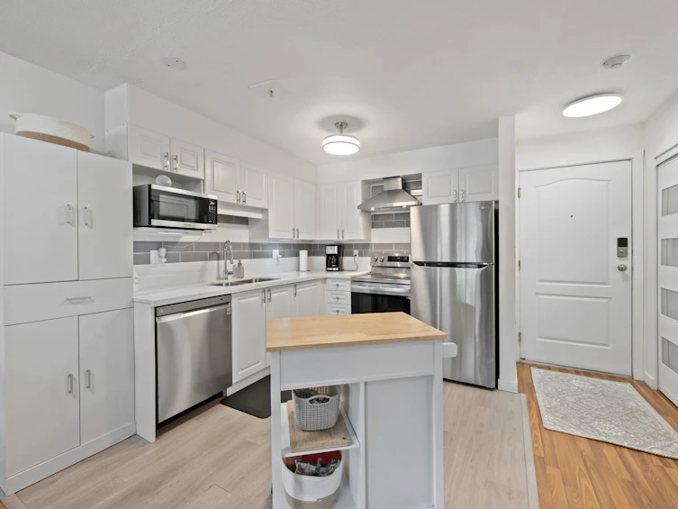 202-5765 Glover Road, Langley, BC, V3A 8M8 - 9