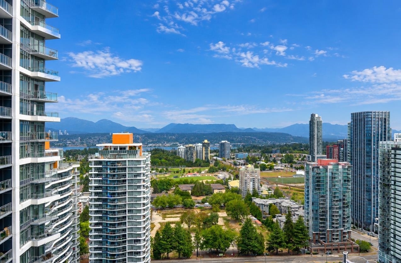 3602-13325 102a Avenue, Surrey, BC, V3T 5J7