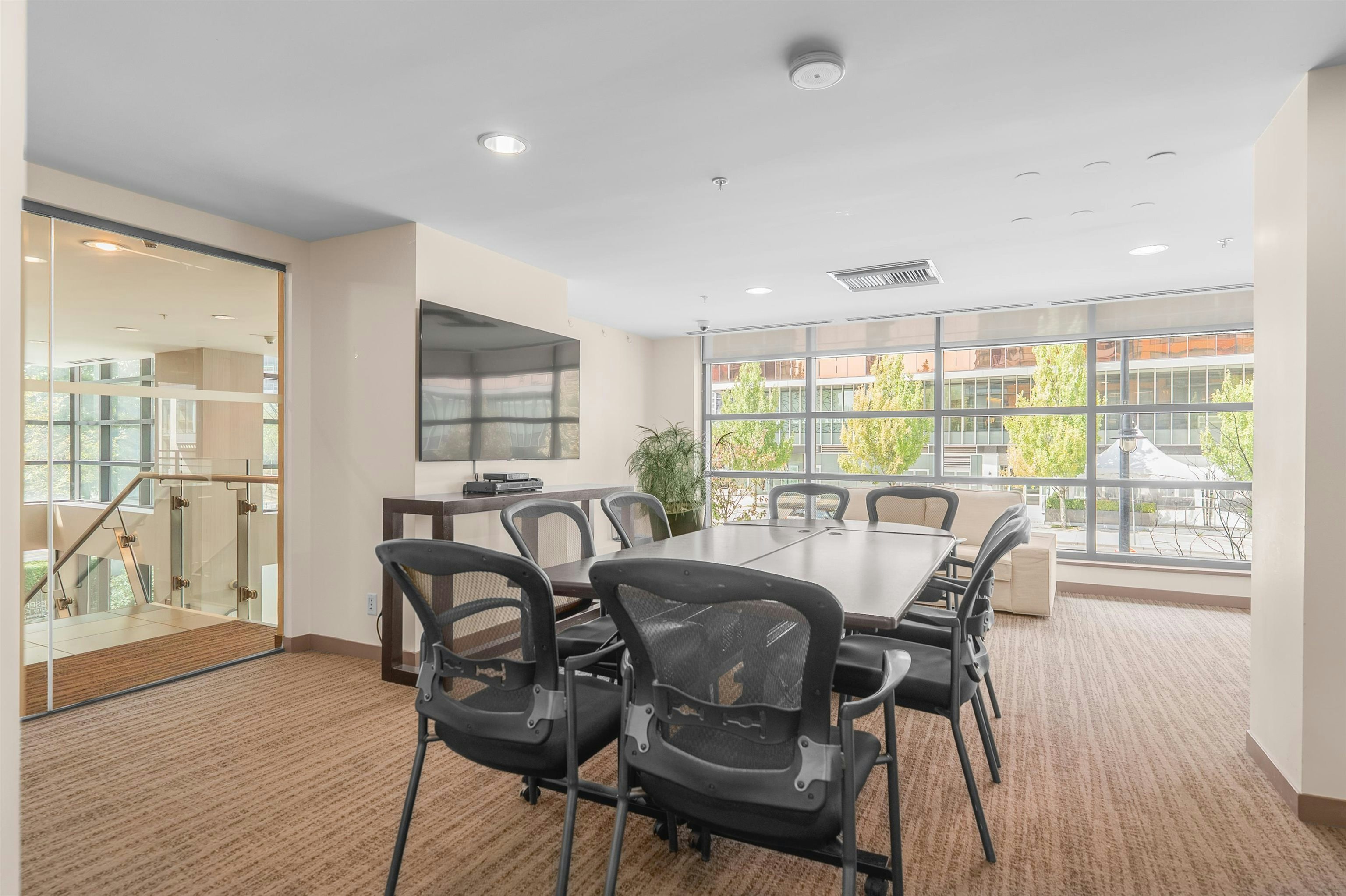 200-9 Smithe Mews, Vancouver, BC, V6B 0B6 - 33