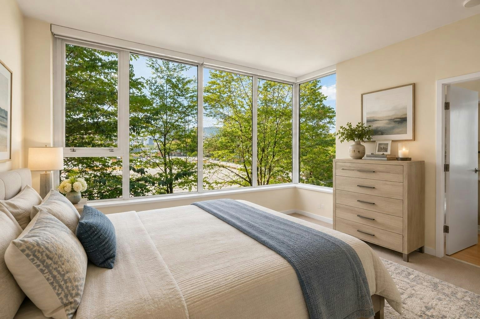 200-9 Smithe Mews, Vancouver, BC, V6B 0B6 - 13