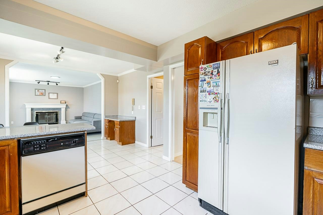10288 Hall Avenue, Richmond, BC, V6X 3T9 - 16