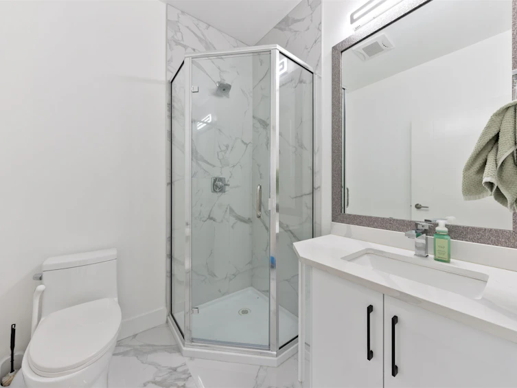 6532 Knight Street, Vancouver, BC, V5P 2W2 - 7