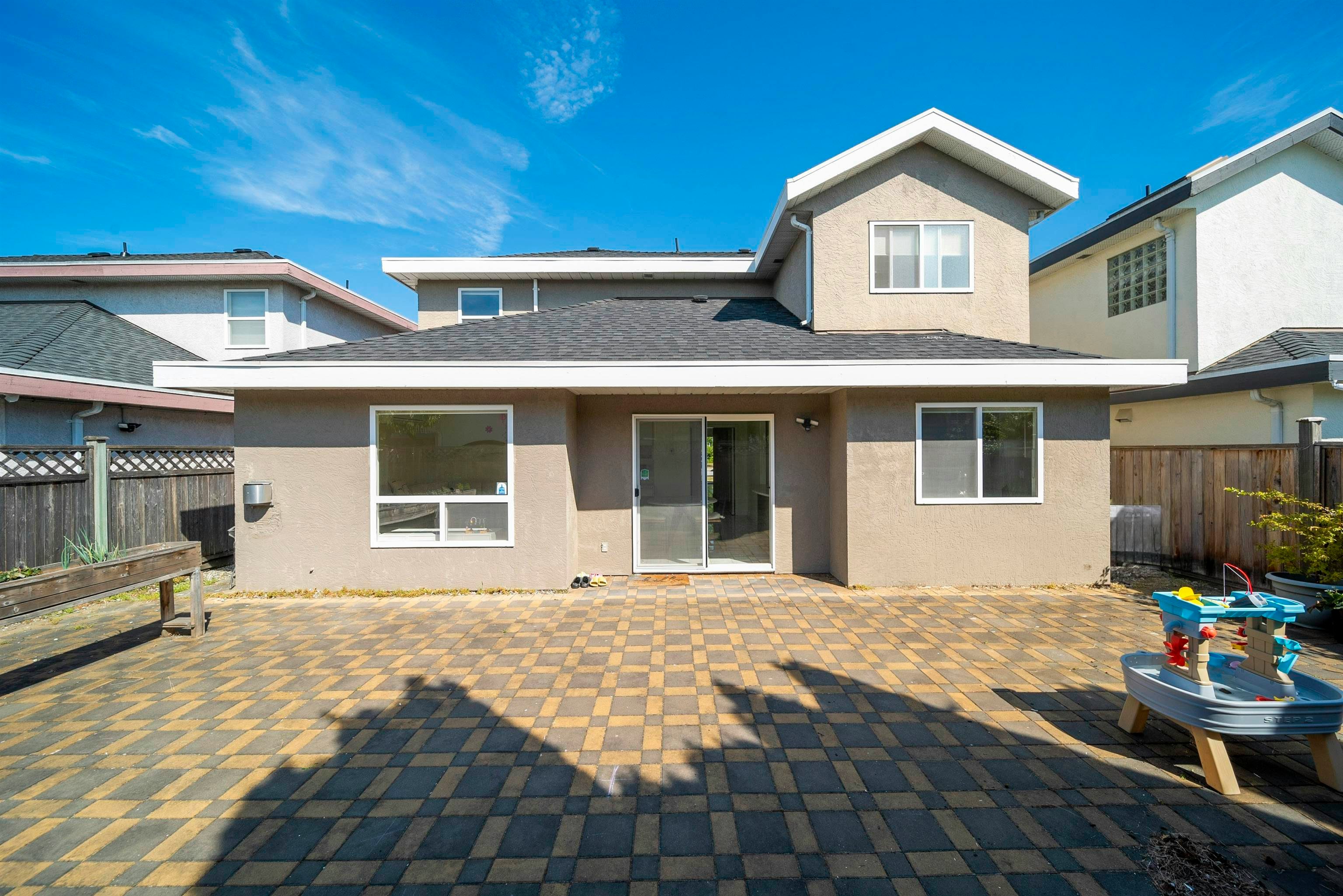 10360 Hall Avenue, Richmond, BC, V6X 3T9 - 25