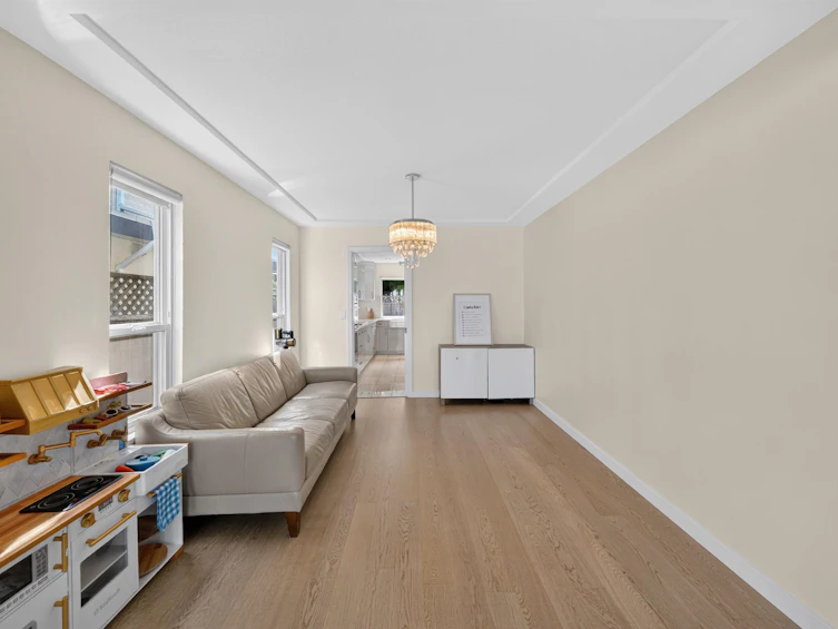 10360 Hall Avenue, Richmond, BC, V6X 3T9 - 9