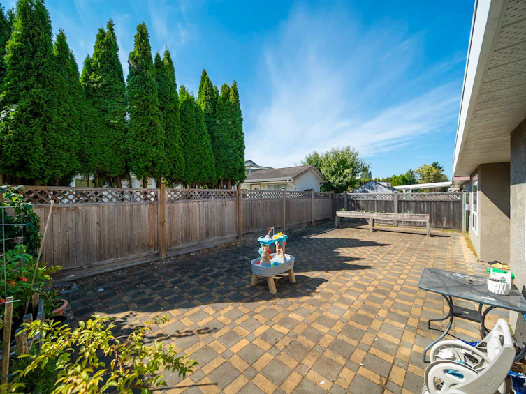 10360 Hall Avenue, Richmond, BC, V6X 3T9 - 26