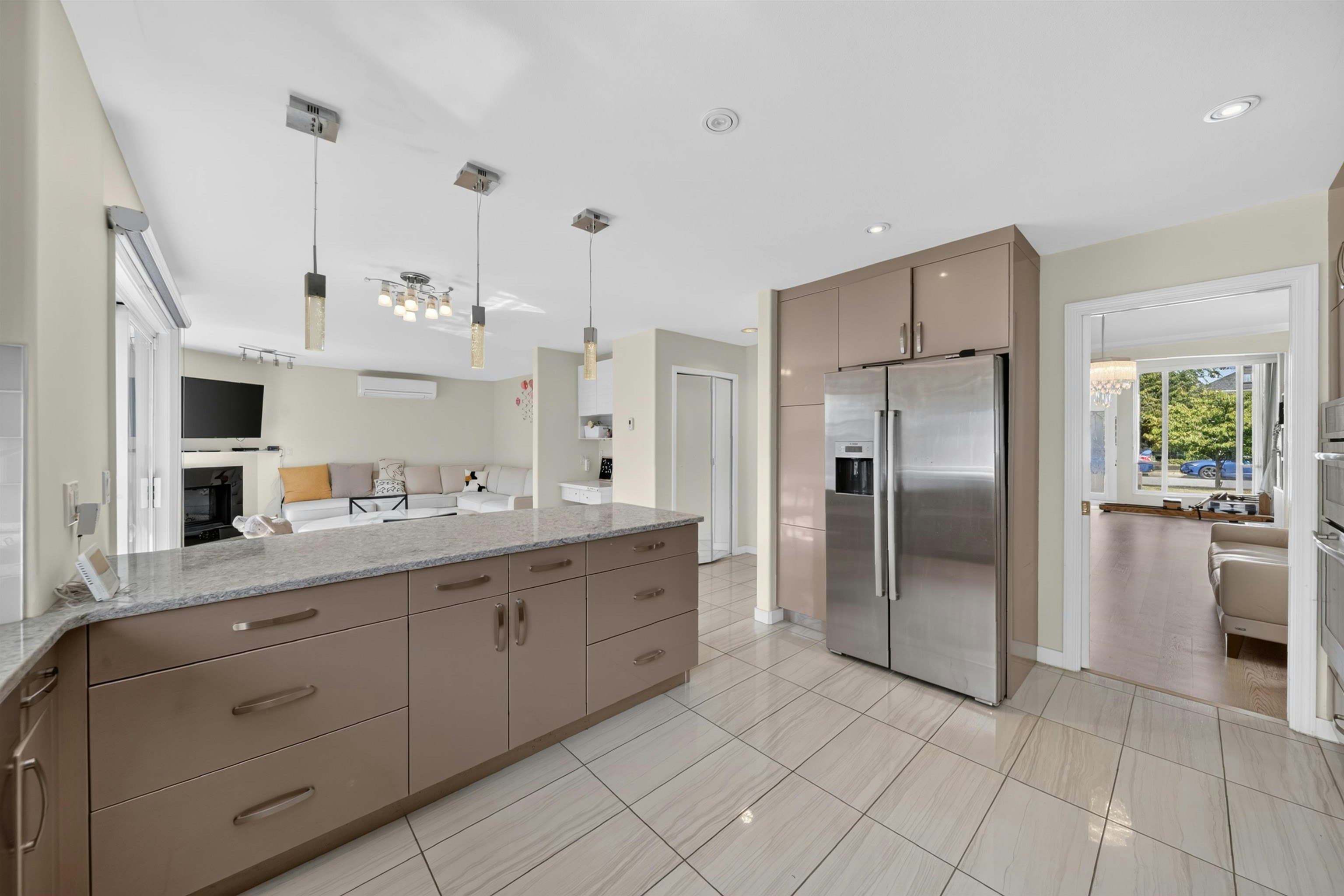 10360 Hall Avenue, Richmond, BC, V6X 3T9 - 12