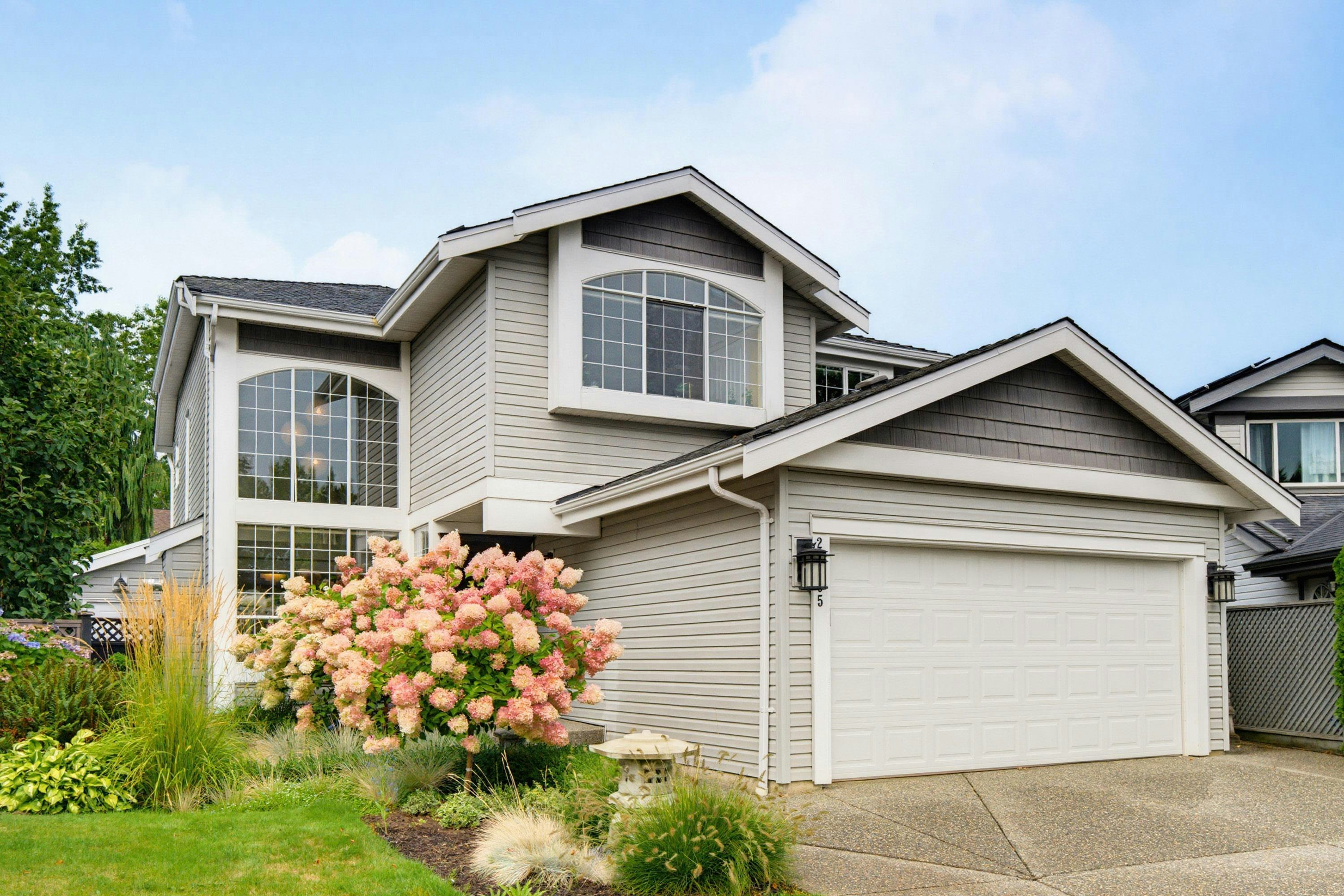 22105 45a Avenue, Langley, BC, V2Z 1B5