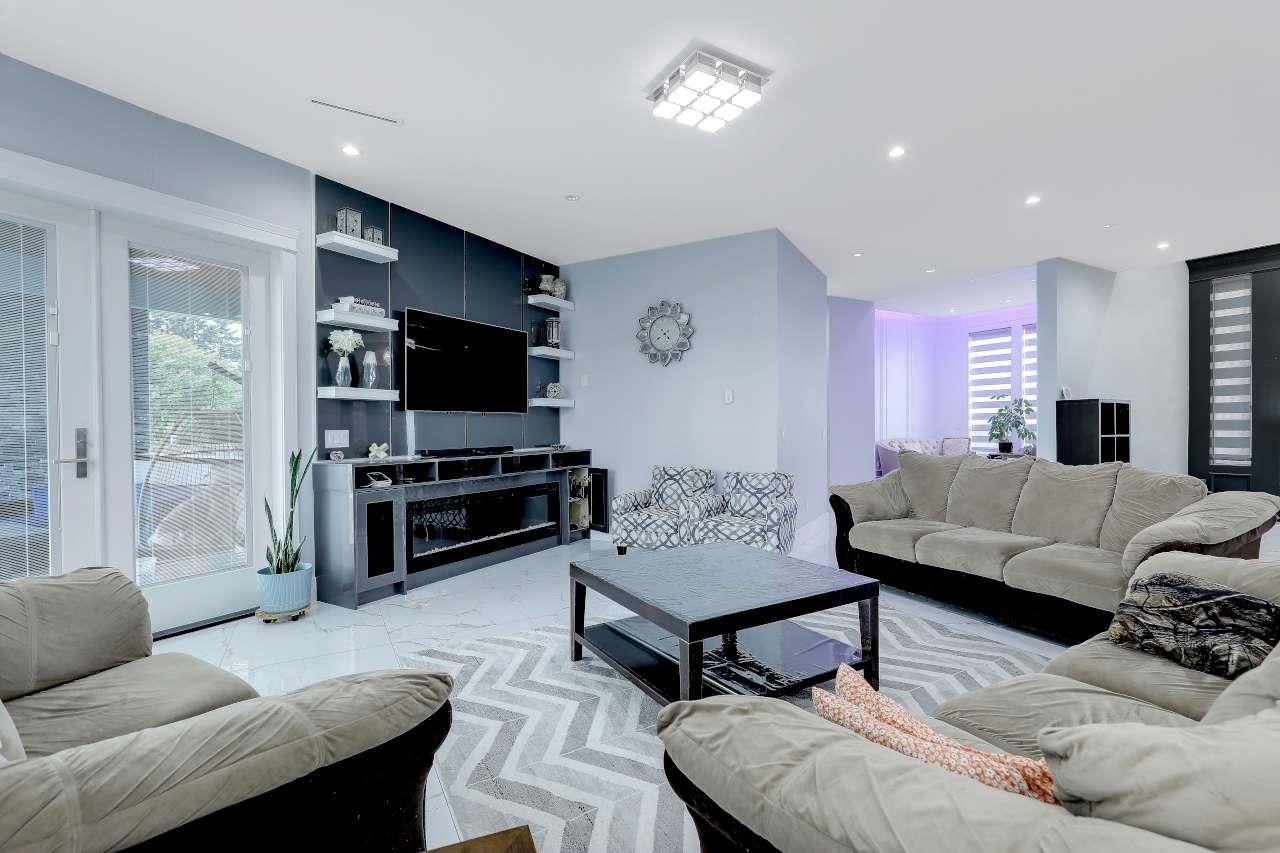11890 Gilmour Crescent - 2