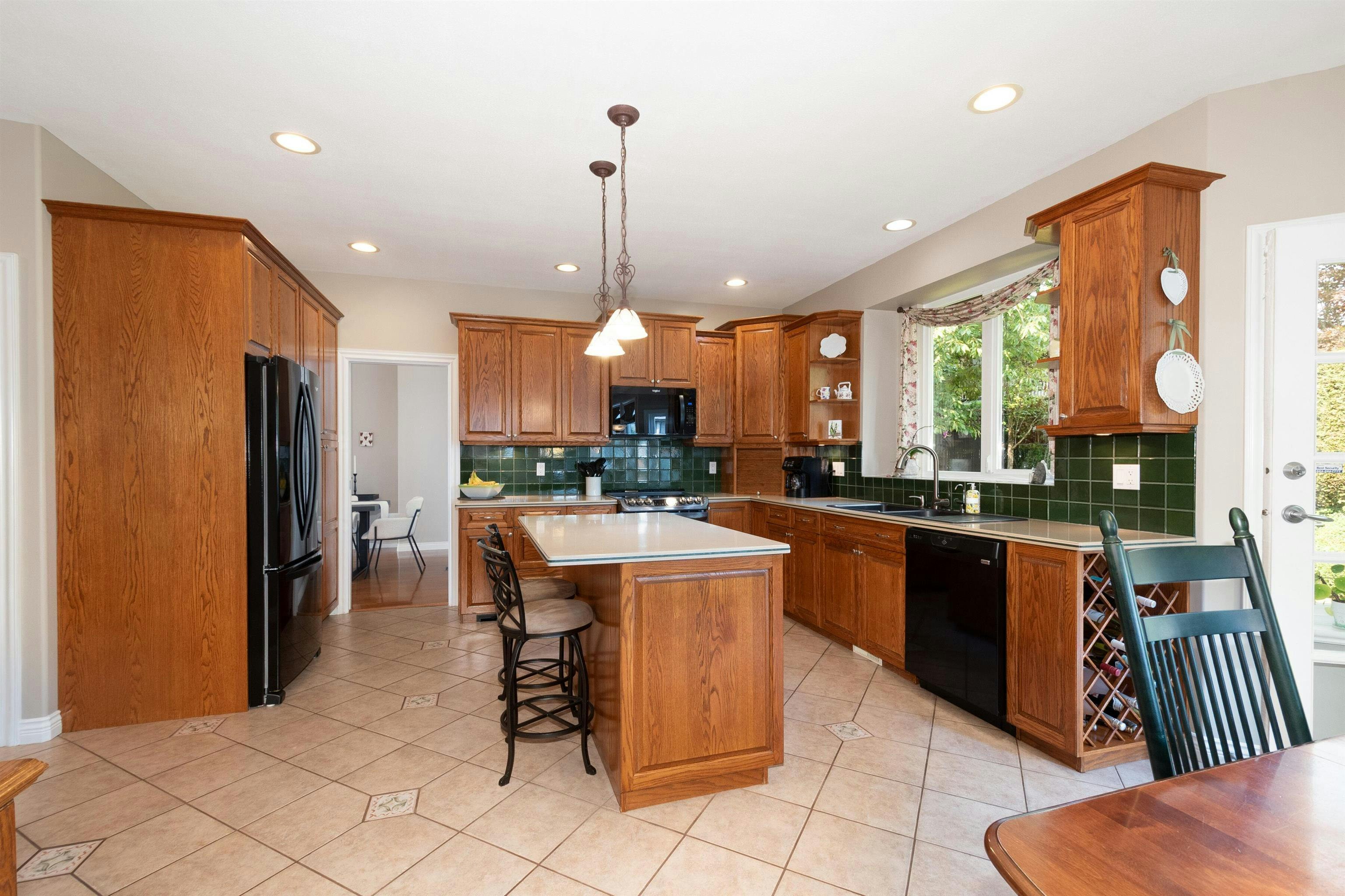 1855 Lemax Avenue, Coquitlam, BC, V3J 2C5 - 10