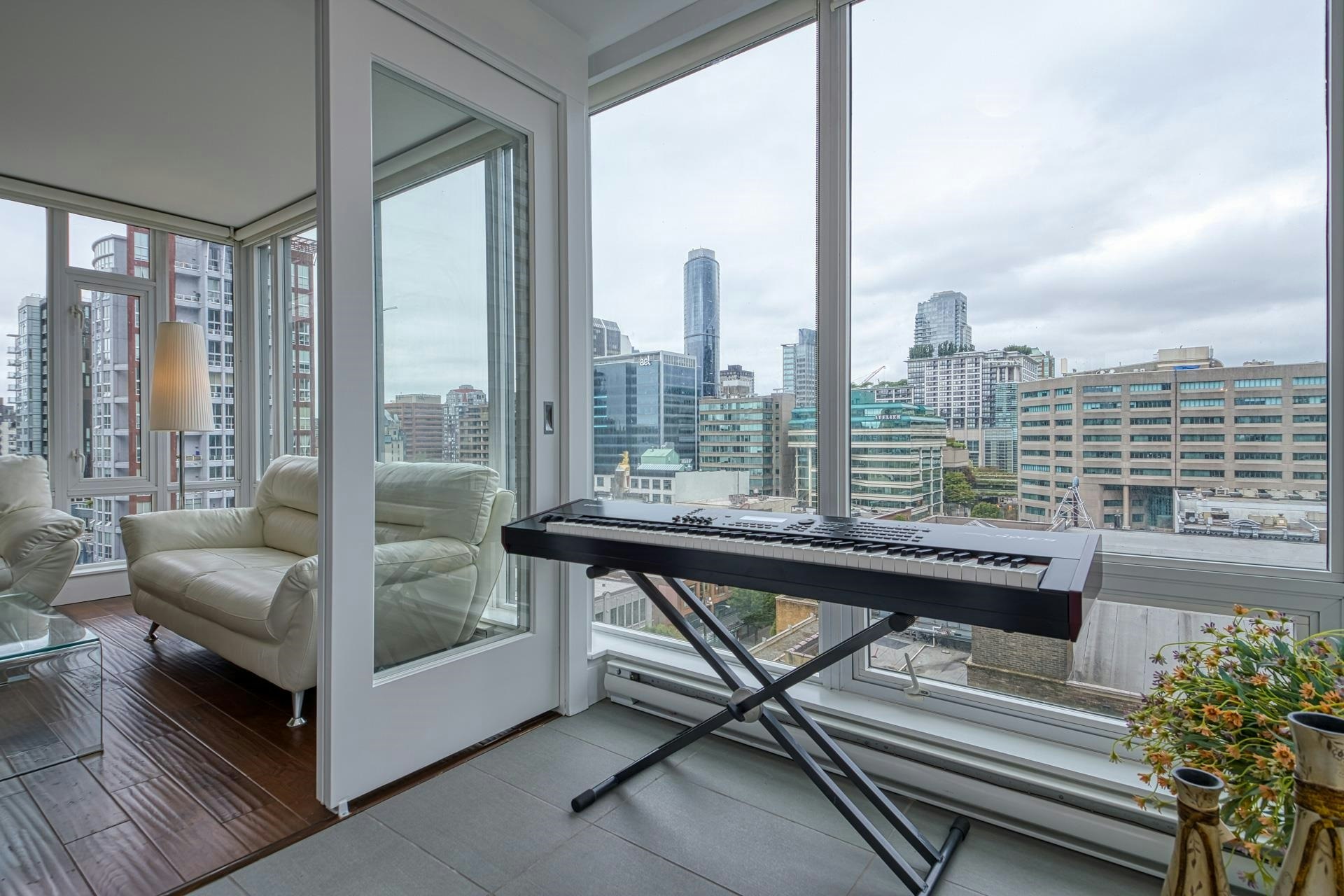 1104-565 Smithe Street, Vancouver, BC, V6B 0E4 - 22