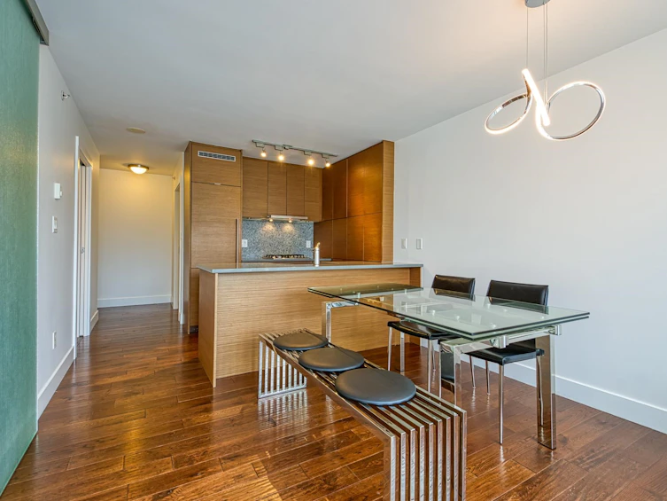 1104-565 Smithe Street, Vancouver, BC, V6B 0E4 - 7