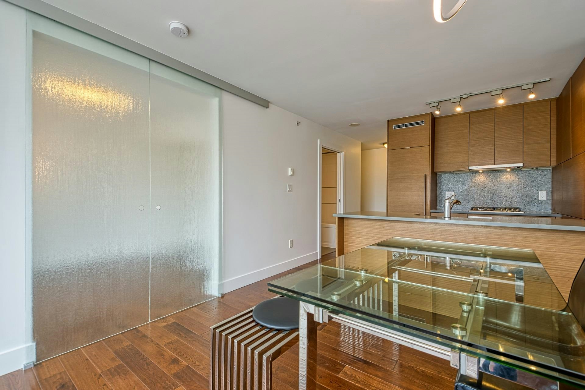 1104-565 Smithe Street, Vancouver, BC, V6B 0E4 - 13