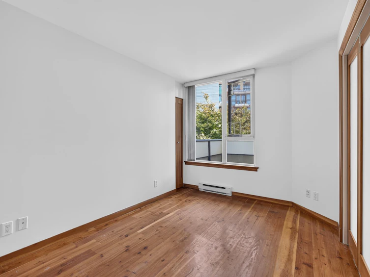 201-7 Rialto Court, New Westminster, BC, V3M 7A8 - 16
