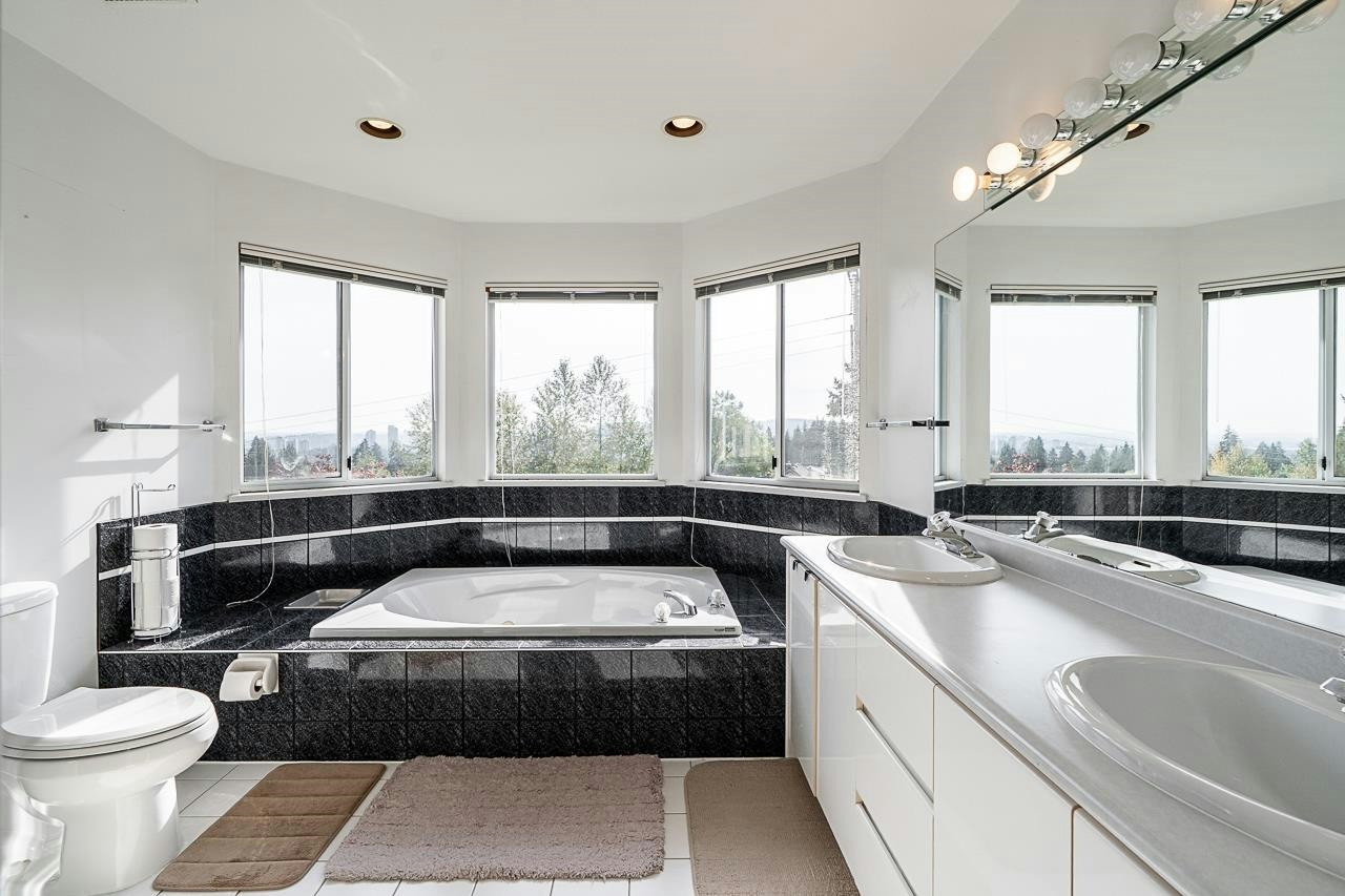 2980 Cliffrose Crescent, Coquitlam, BC, V3E 2T2 - 21