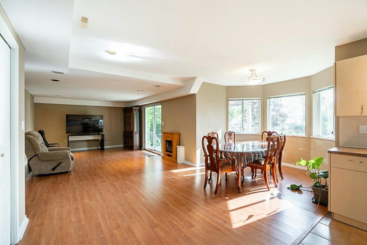 2980 Cliffrose Crescent, Coquitlam, BC, V3E 2T2 - 27