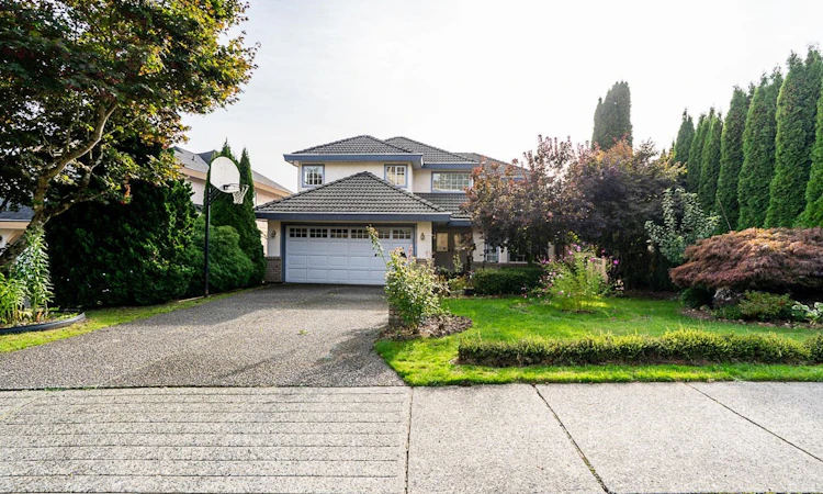 2980 Cliffrose Crescent