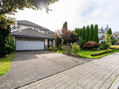 2980 Cliffrose Crescent - 2