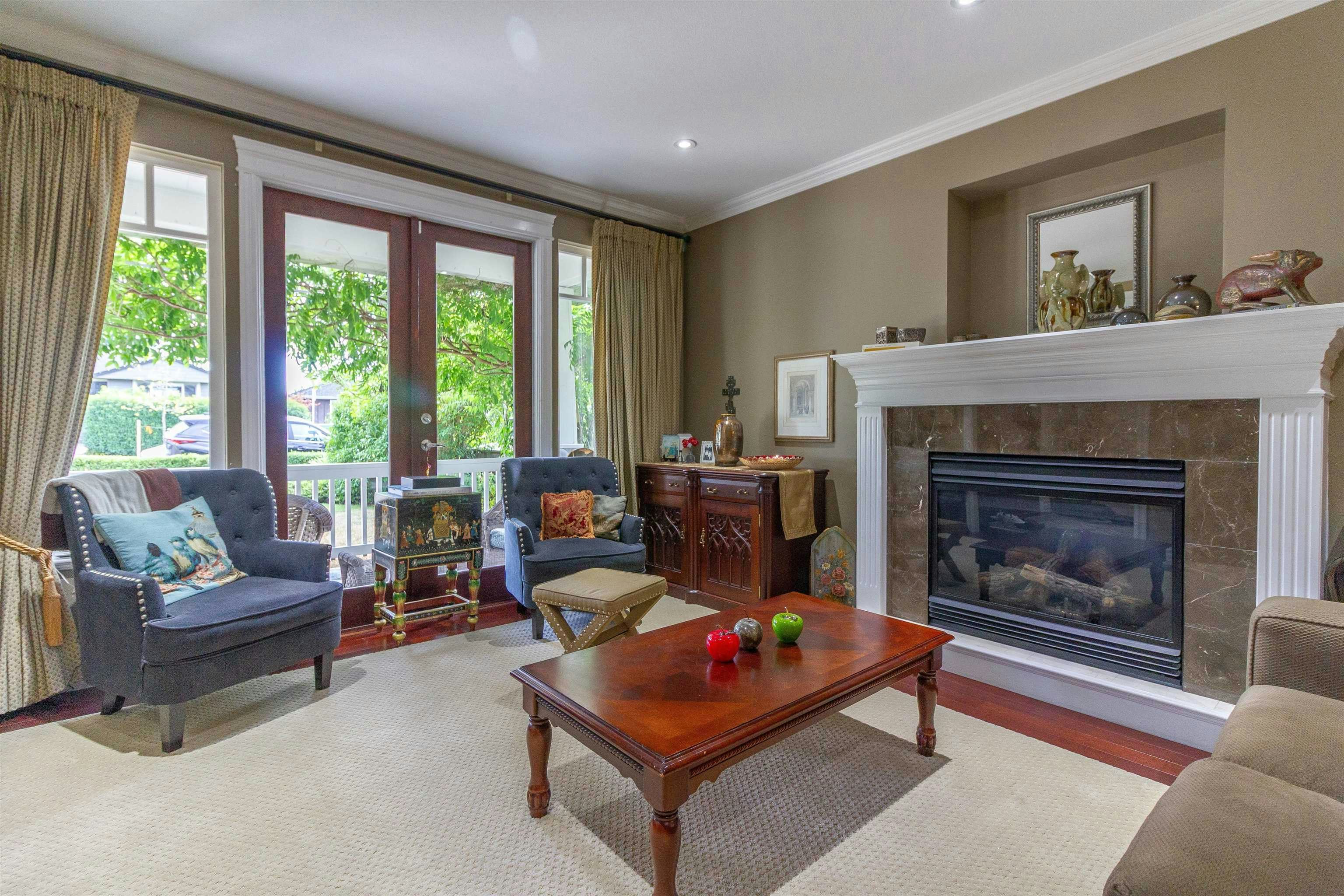 358 E 14th Street - 4