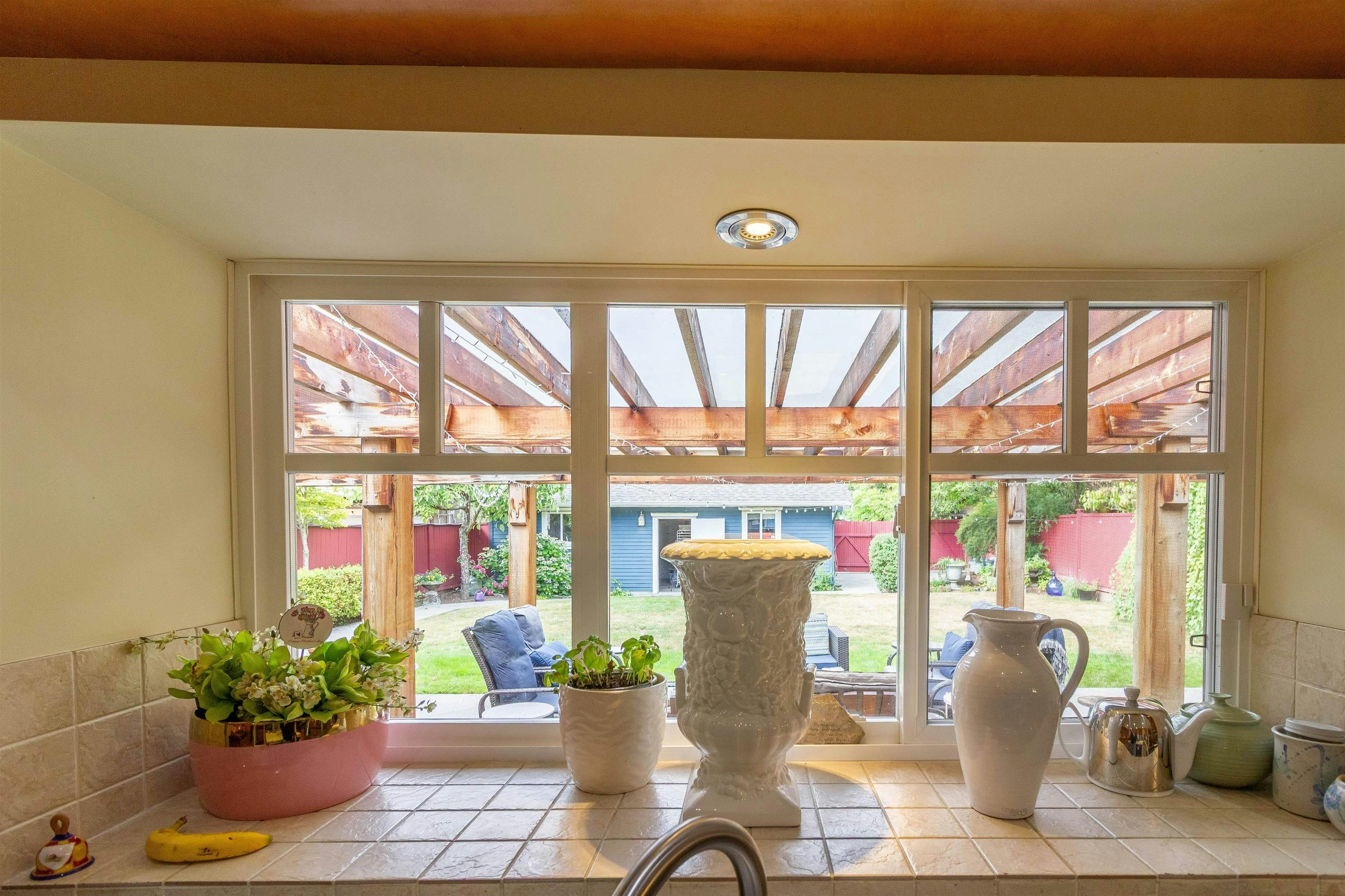 358 E 14th Street, North Vancouver, BC, V7L 2N6 - 10