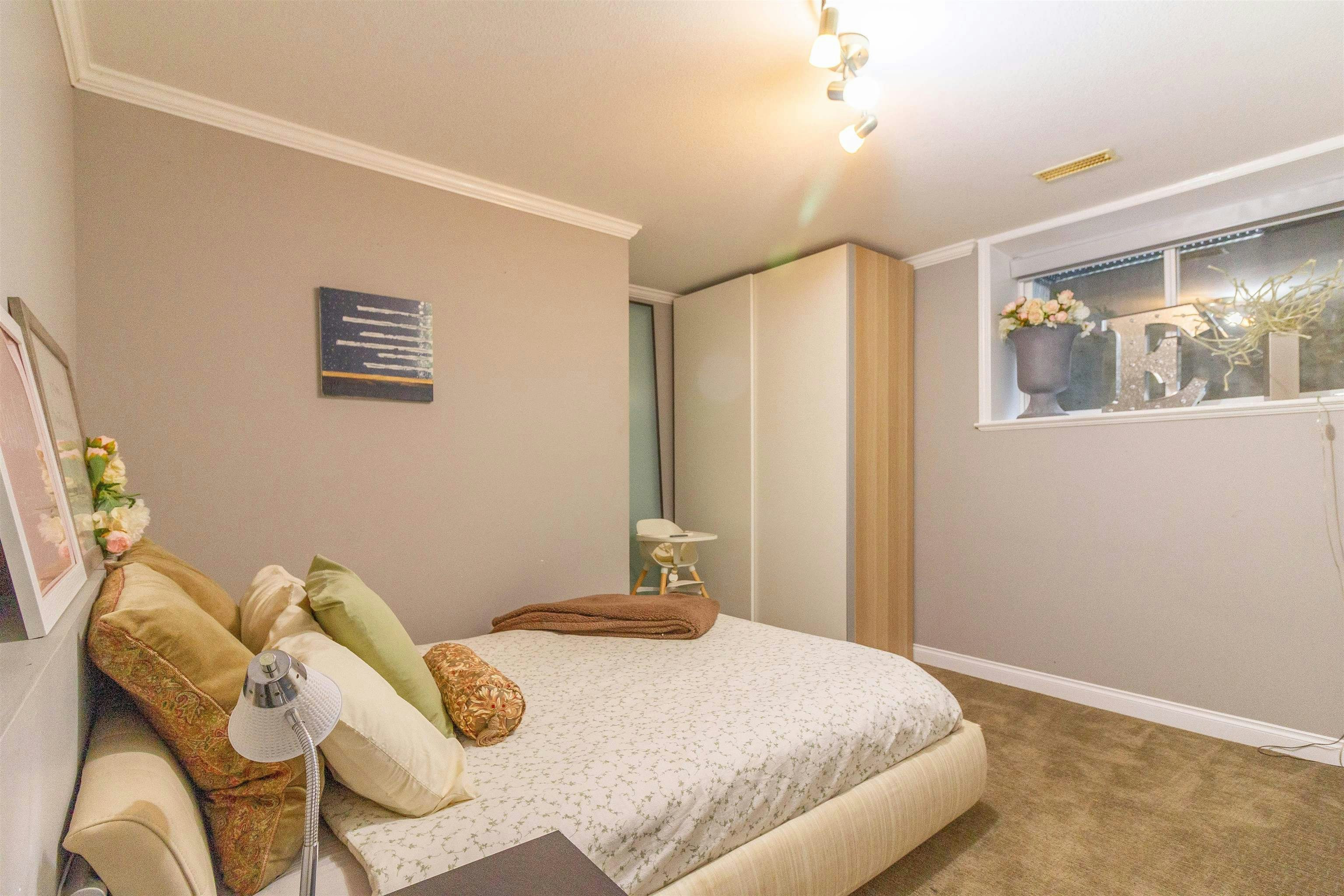 358 E 14th Street, North Vancouver, BC, V7L 2N6 - 30