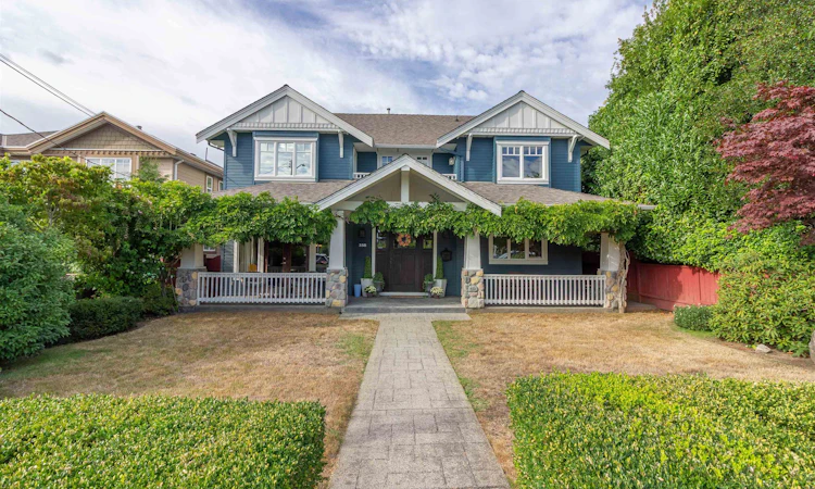 358 E 14th Street
