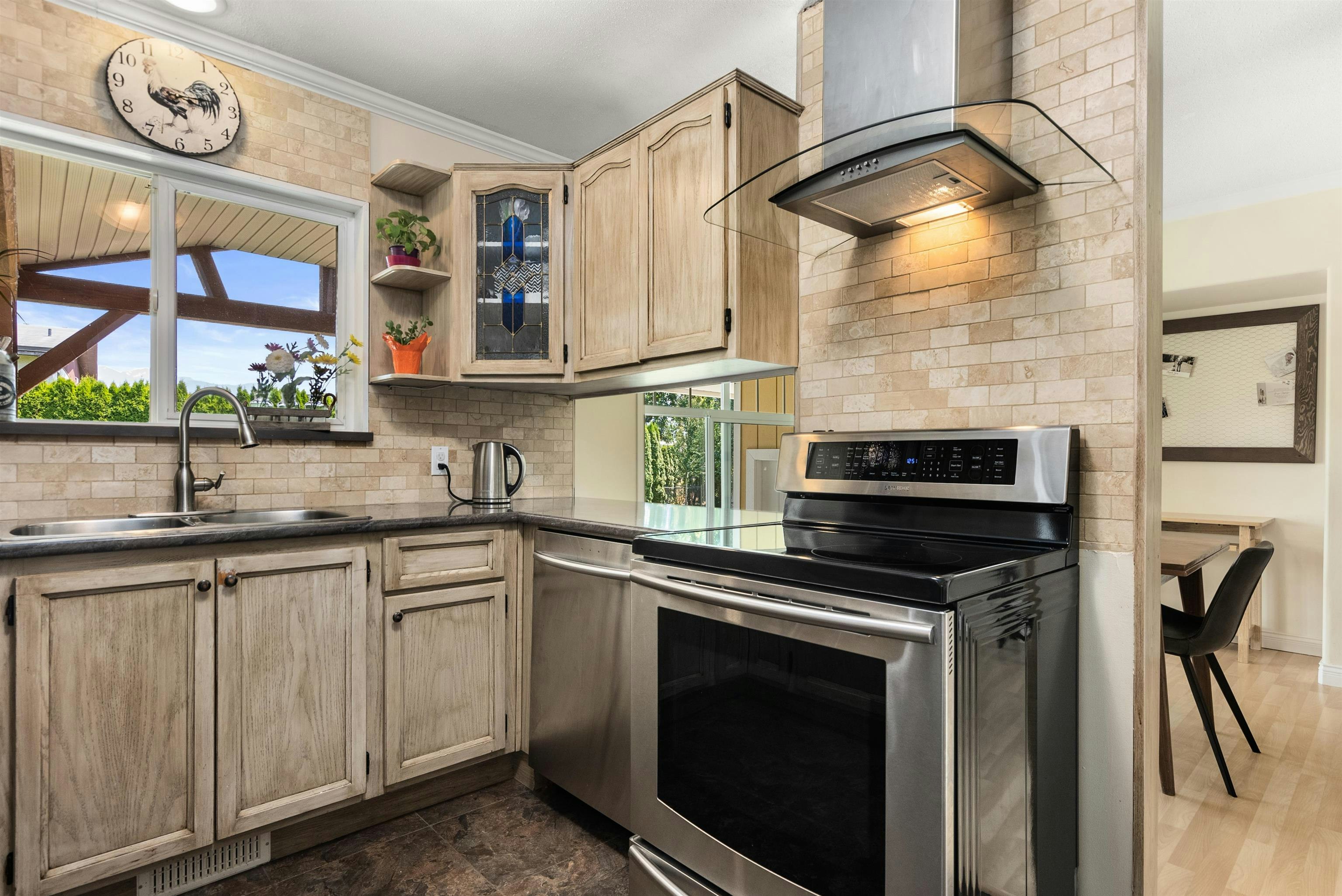 10268 Young Road, Chilliwack, BC, V2P 8C2 - 12