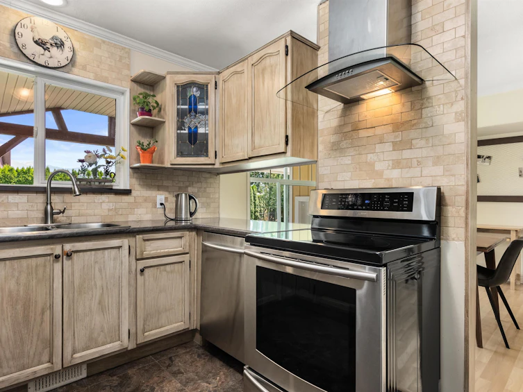 10268 Young Road, Chilliwack, BC, V2P 8C2 - 12
