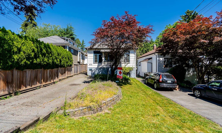 373 Keary Street