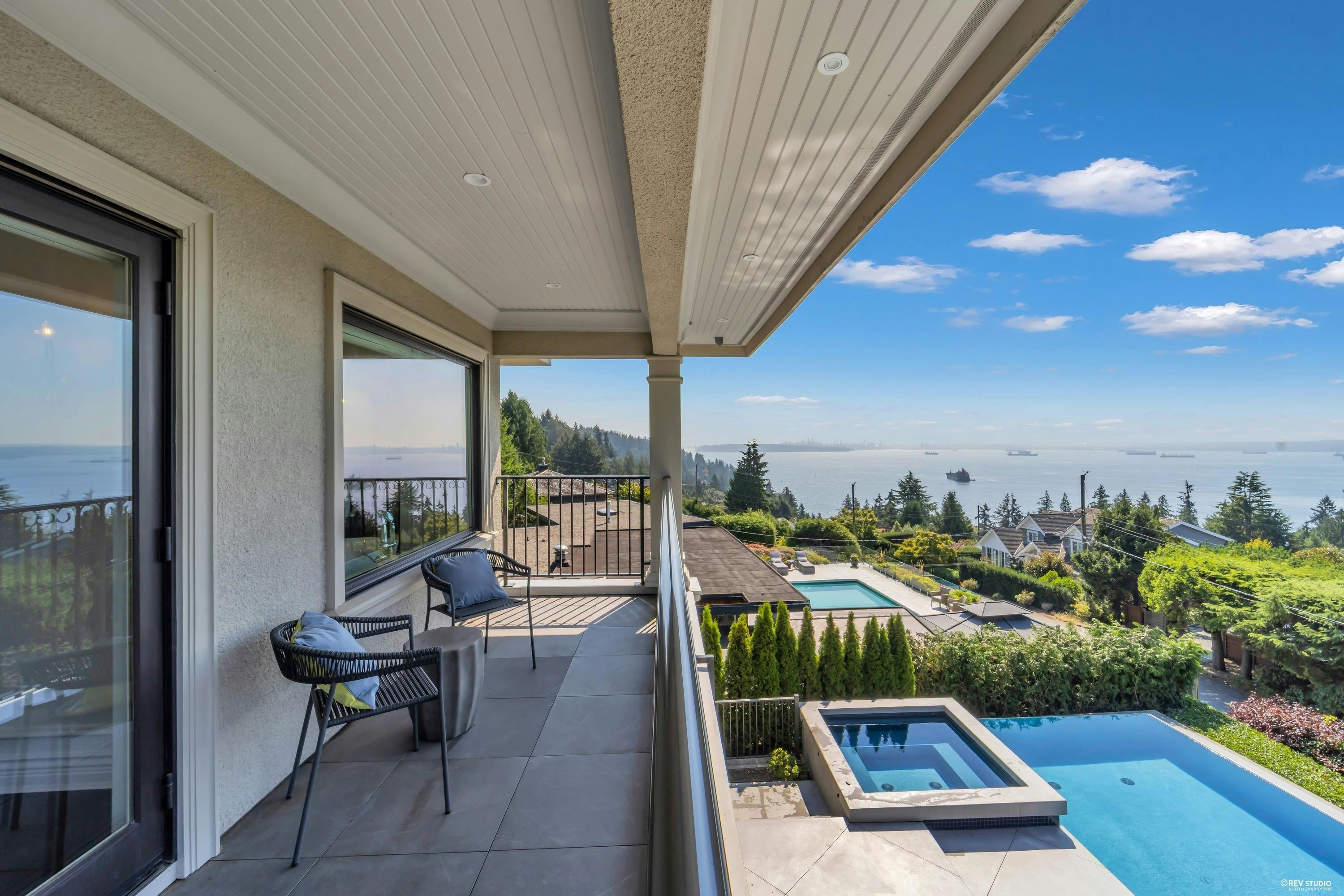 4135 Burkehill Place, West Vancouver, BC, V7V 3M8 - 25
