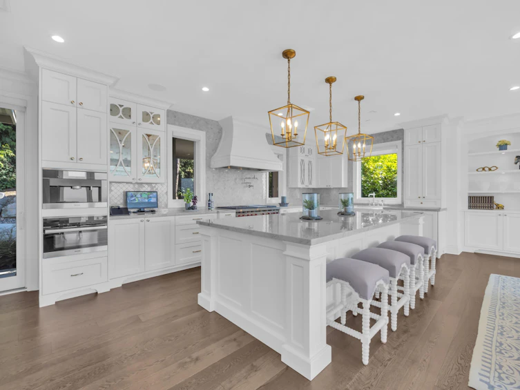 4135 Burkehill Place, West Vancouver, BC, V7V 3M8 - 11