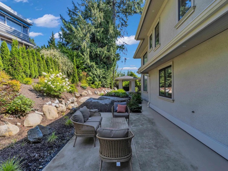 4135 Burkehill Place, West Vancouver, BC, V7V 3M8 - 37