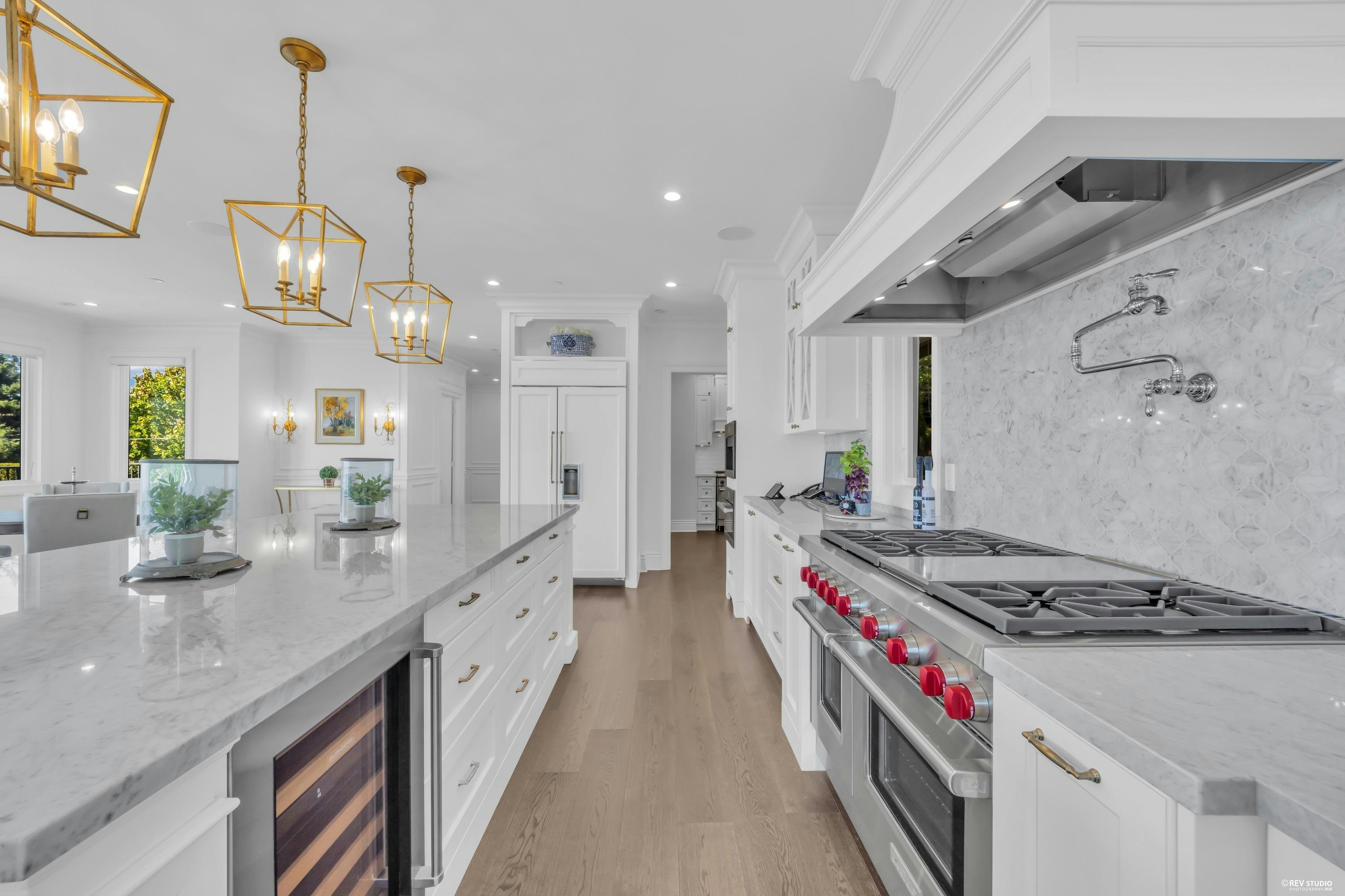 4135 Burkehill Place, West Vancouver, BC, V7V 3M8 - 9