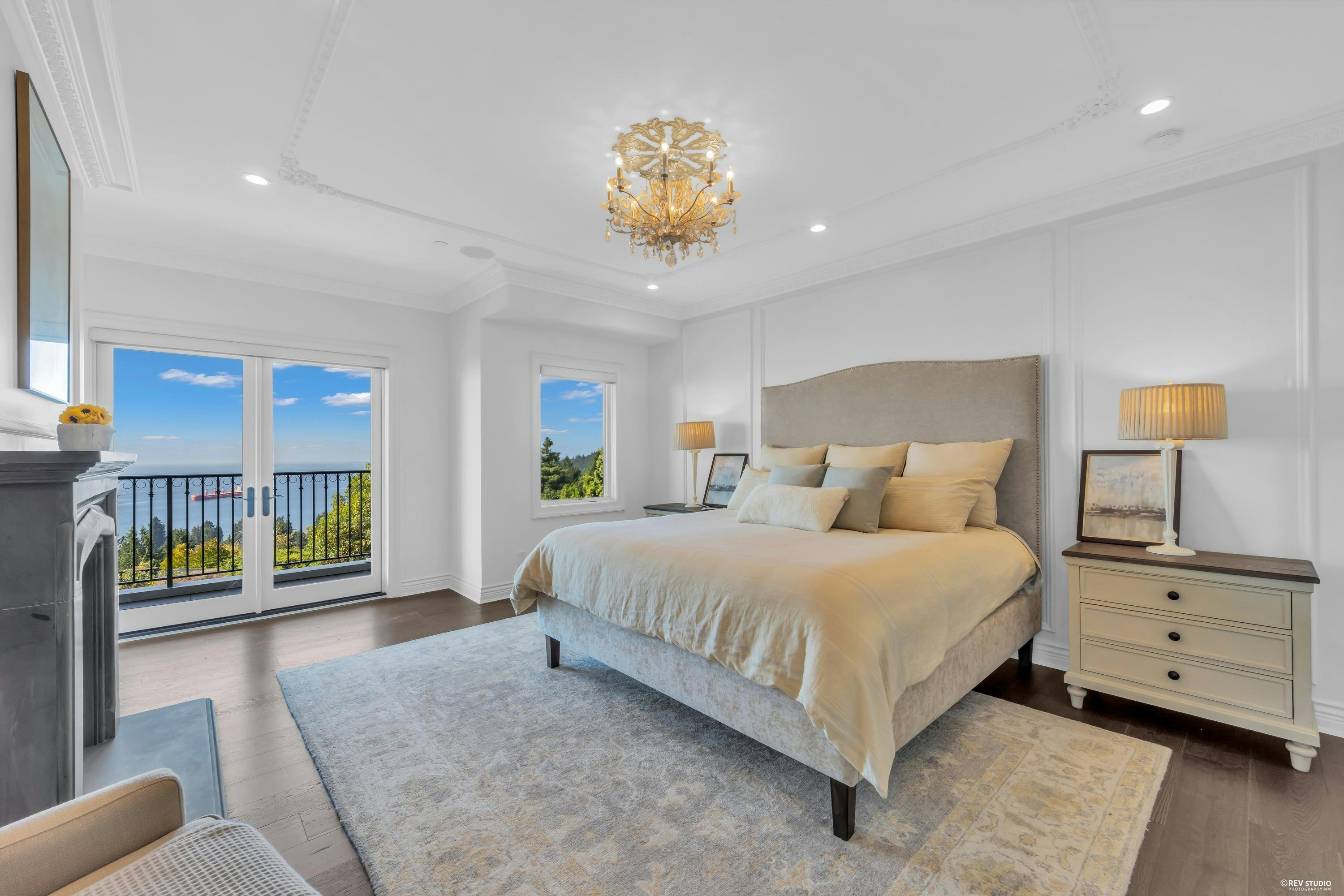 4135 Burkehill Place, West Vancouver, BC, V7V 3M8 - 20