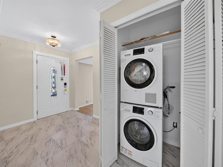 4116 Gilpin Crescent, Burnaby, BC, V5G 2K2 - 19
