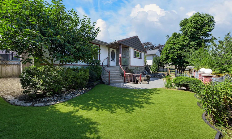 4116 Gilpin Crescent