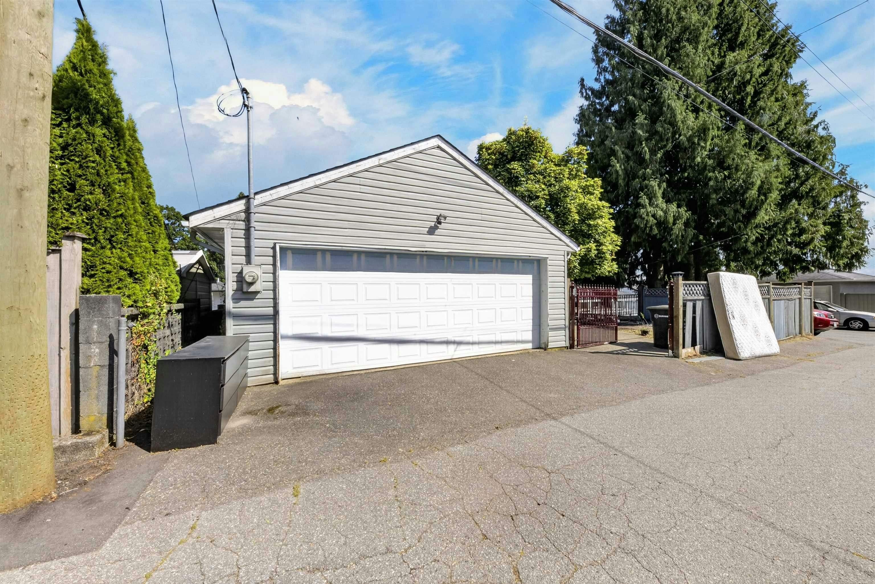 4116 Gilpin Crescent, Burnaby, BC, V5G 2K2 - 11