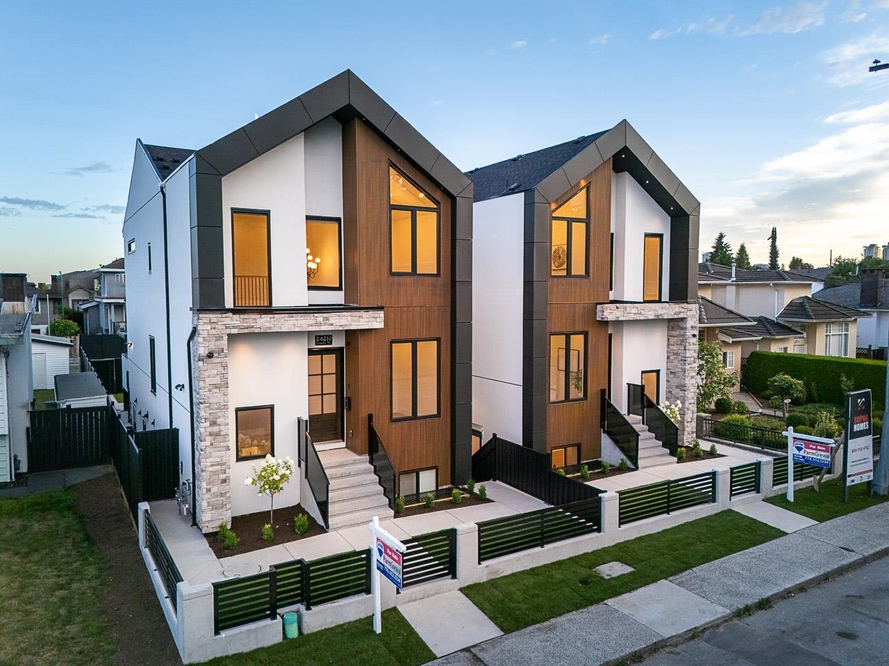 1-6210 Curtis Street, Burnaby, BC, V5B 2A5